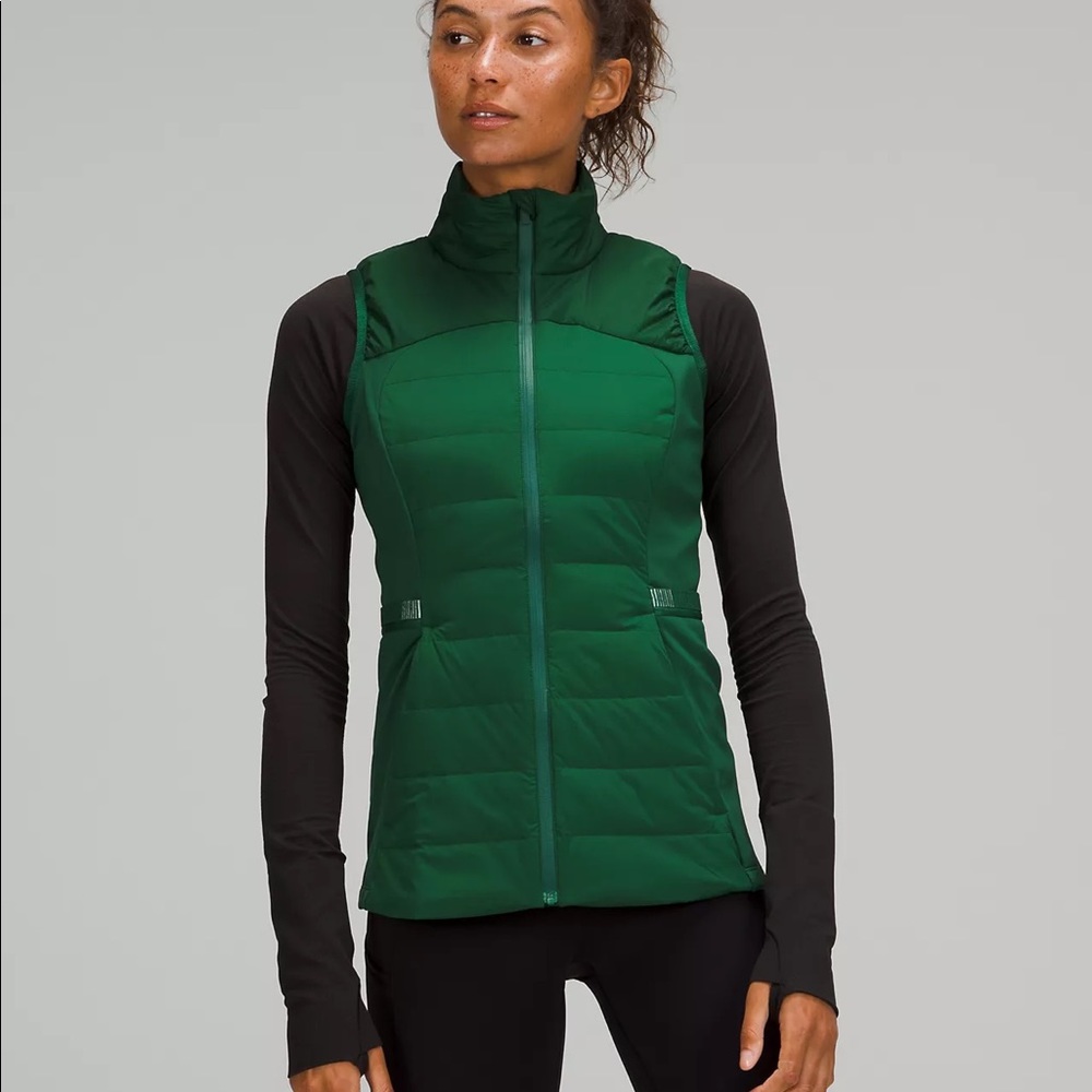 NWT Lululemon Down For It All Vest. Size: 2. Color: Everglade green.